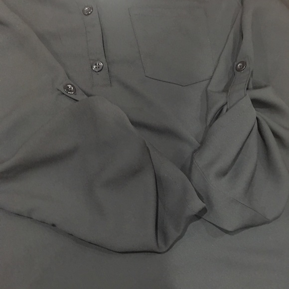 New Messic blouse - Picture 3 of 6